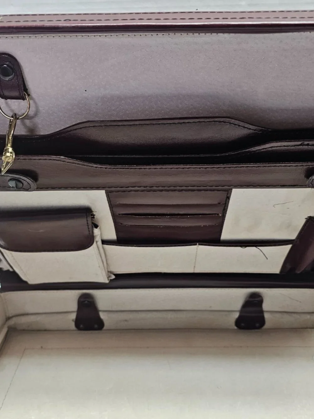Brown leather Attache Briefcase Bag Jourdon Lock Hard Ware Gold Metallic Brase